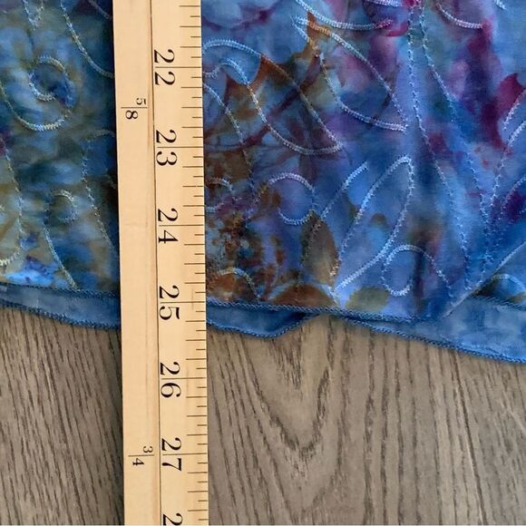 BRITTANY BLACK Tunic Women’s 2X Blue Purple Floral Short Sleeve Shark Bite Top. - Picture 10 of 10